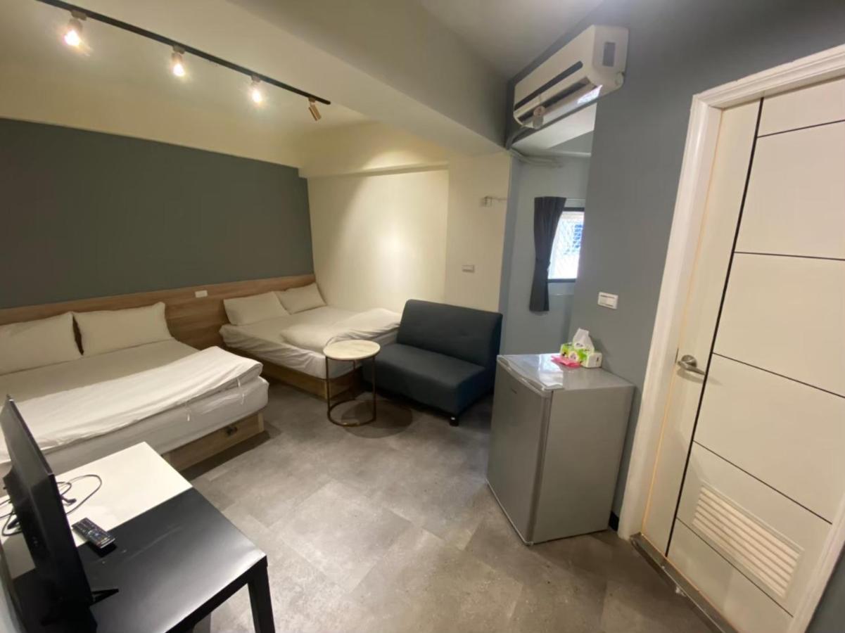 Fengjia Gift Box Homestay Tajcshung Kültér fotó