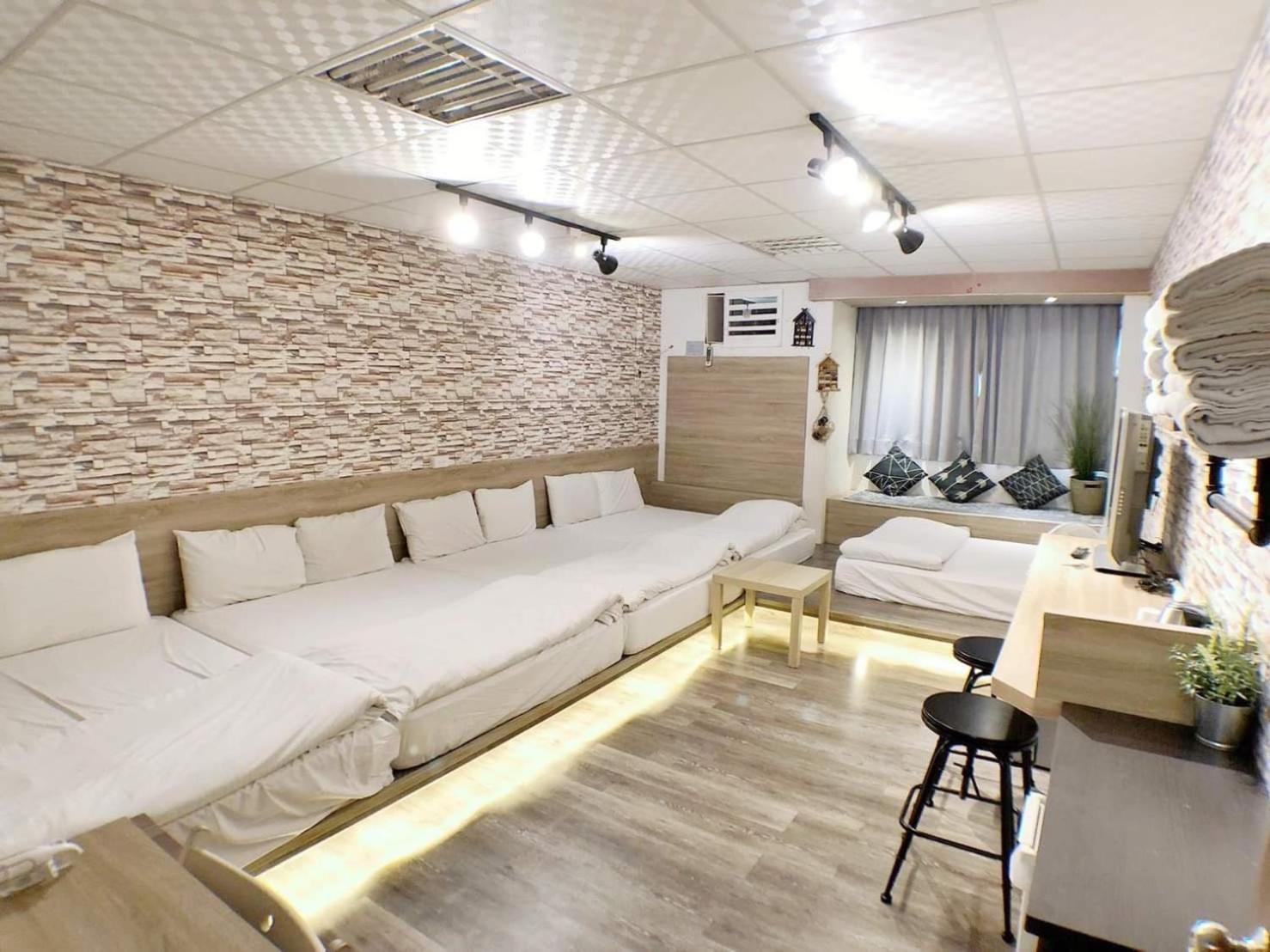 Fengjia Gift Box Homestay Tajcshung Kültér fotó