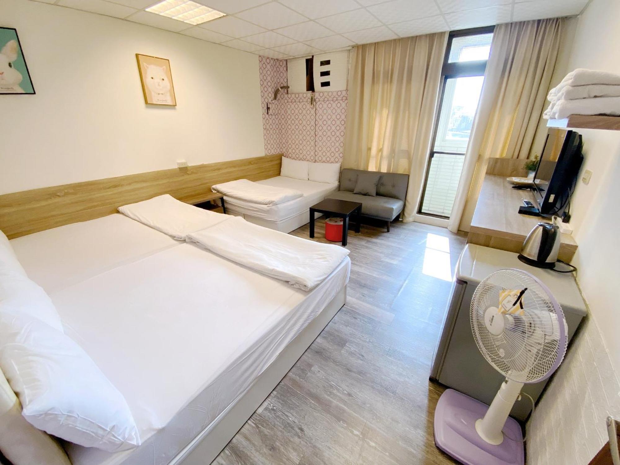 Fengjia Gift Box Homestay Tajcshung Kültér fotó