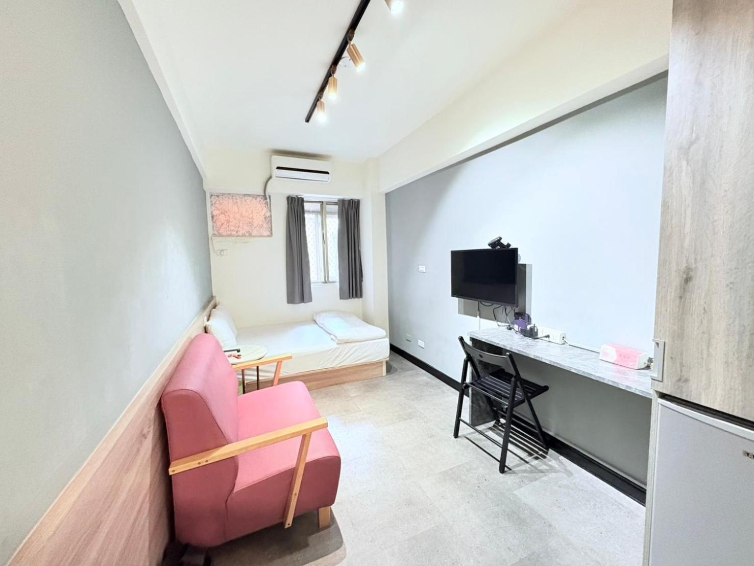 Fengjia Gift Box Homestay Tajcshung Kültér fotó