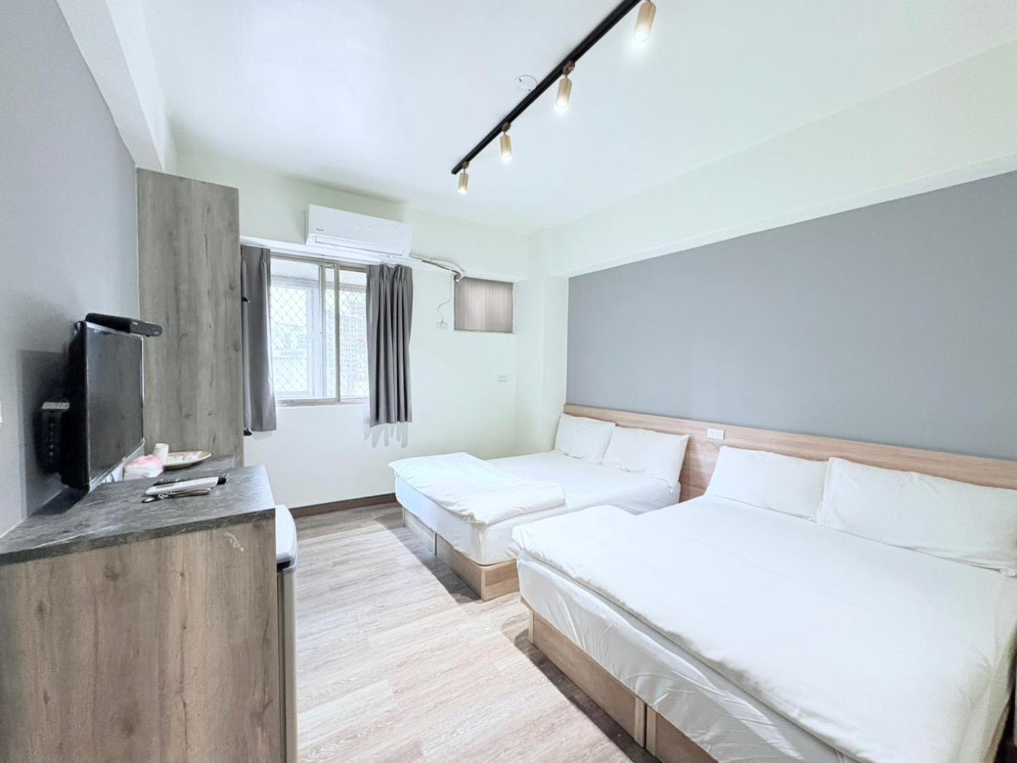 Fengjia Gift Box Homestay Tajcshung Kültér fotó